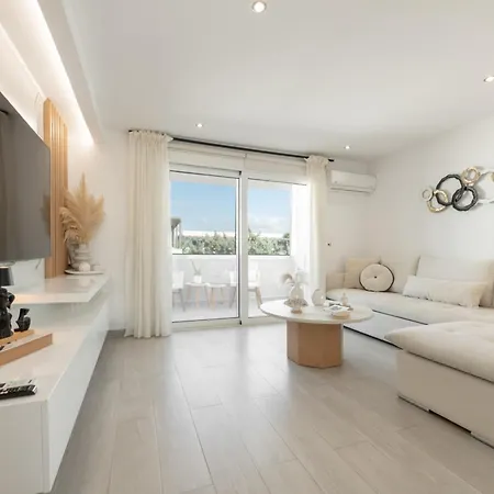 Lägenhet Diogenis Seaside *